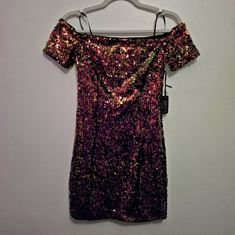Forever 21 Afterdark Colorshift Sequin Dress